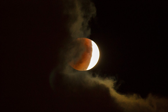 Partial eclipse (before full eclipse)